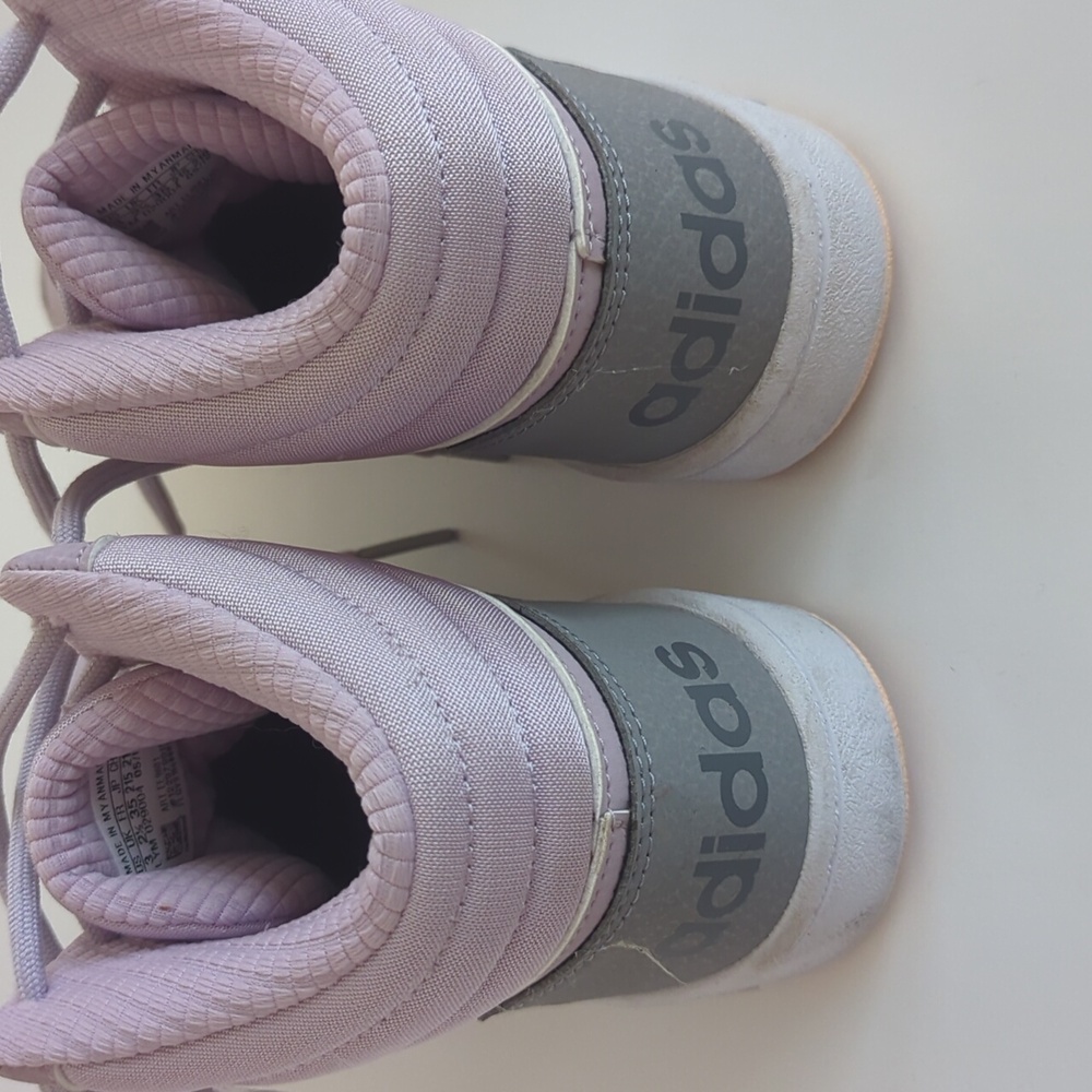 Adidas High Tops Kids Size 3 - Picture 8 of 10